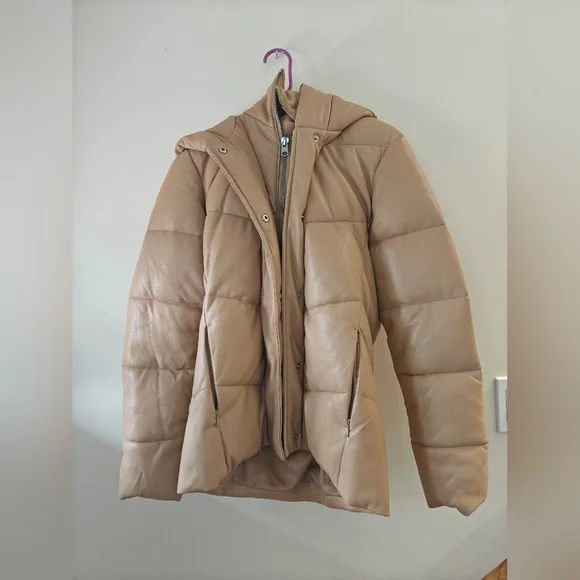 Abercrombie & Fitch Ultra Vegan Leather Tan Puffer Jacket Size XS - Picture 1 of 3
